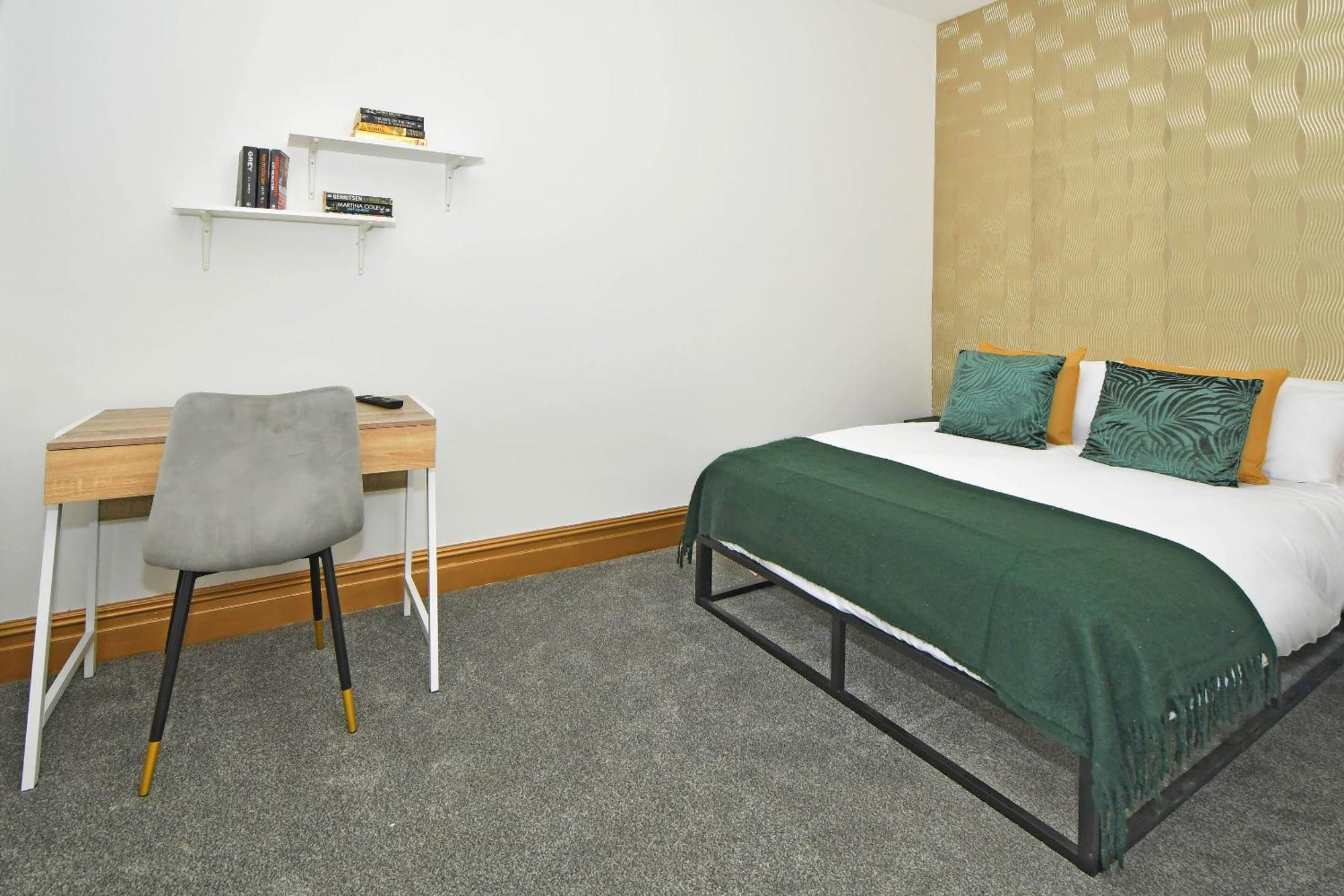 One Battison - Affordable Rooms, Suites & Studios In Stoke On Trent Екстер'єр фото