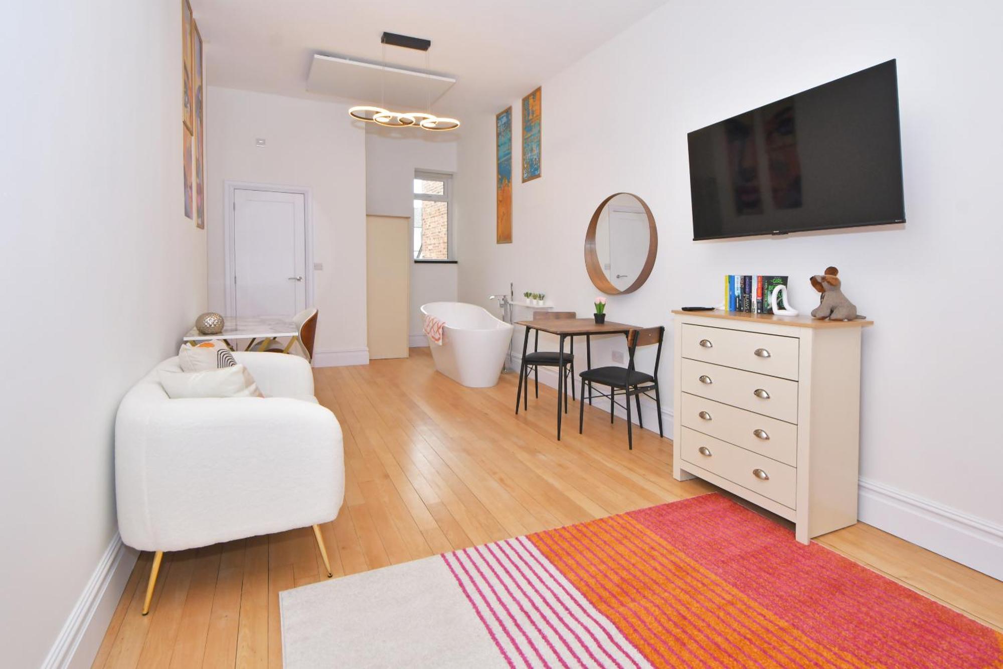 One Battison - Affordable Rooms, Suites & Studios In Stoke On Trent Екстер'єр фото
